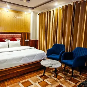 Hotel Divine Hill, Shimla